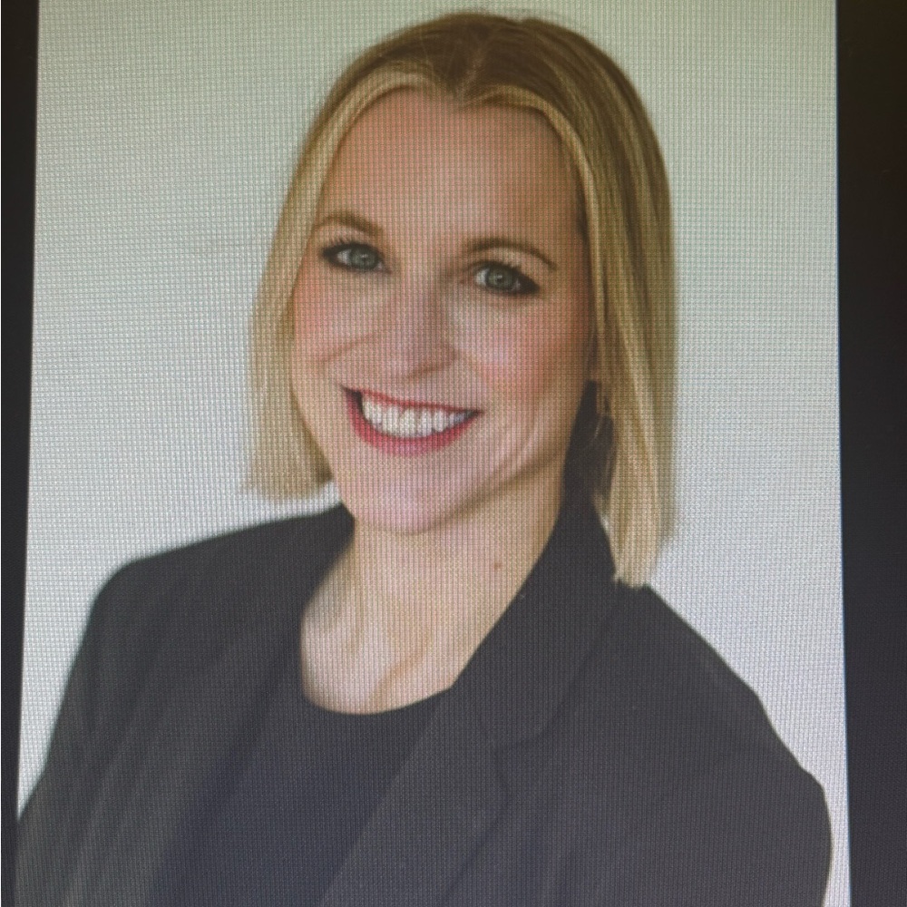 Meet your Posher, Kasie